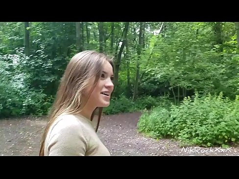 ❤️ Aku disaranake kanggo Evelina yen kita jancok ing panggonan umum! Dheweke kandha ya. Banjur aku bajingan dheweke ing bokong lan cum ing dheweke tutuk. Banjur dheweke nesu dhéwé. ❤❌ Video porno ing jv.com-pornzog.ru ❌